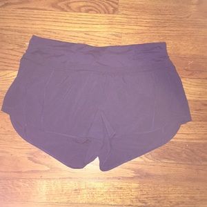 Lululemon shorts size 6!!!